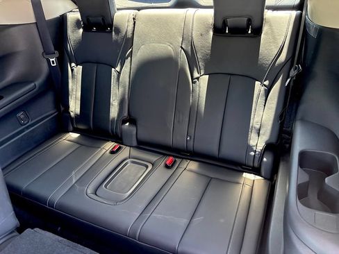 Certified 2026 INFINITI QX60 Luxe w/ Cargo Package FWD image 16