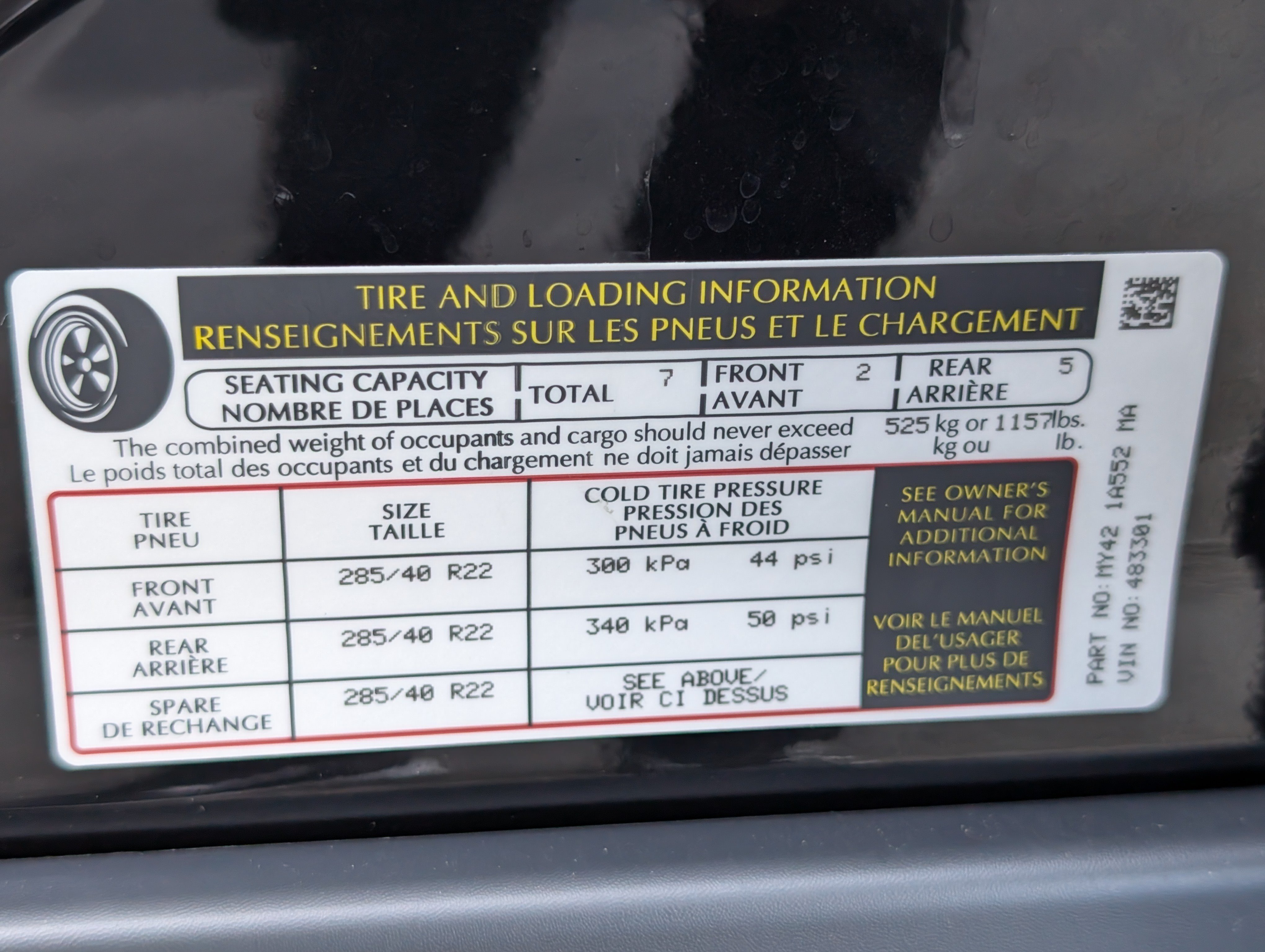 Used 2023 Land Rover Discovery Metropolitan Edition AWD/4WD image 44