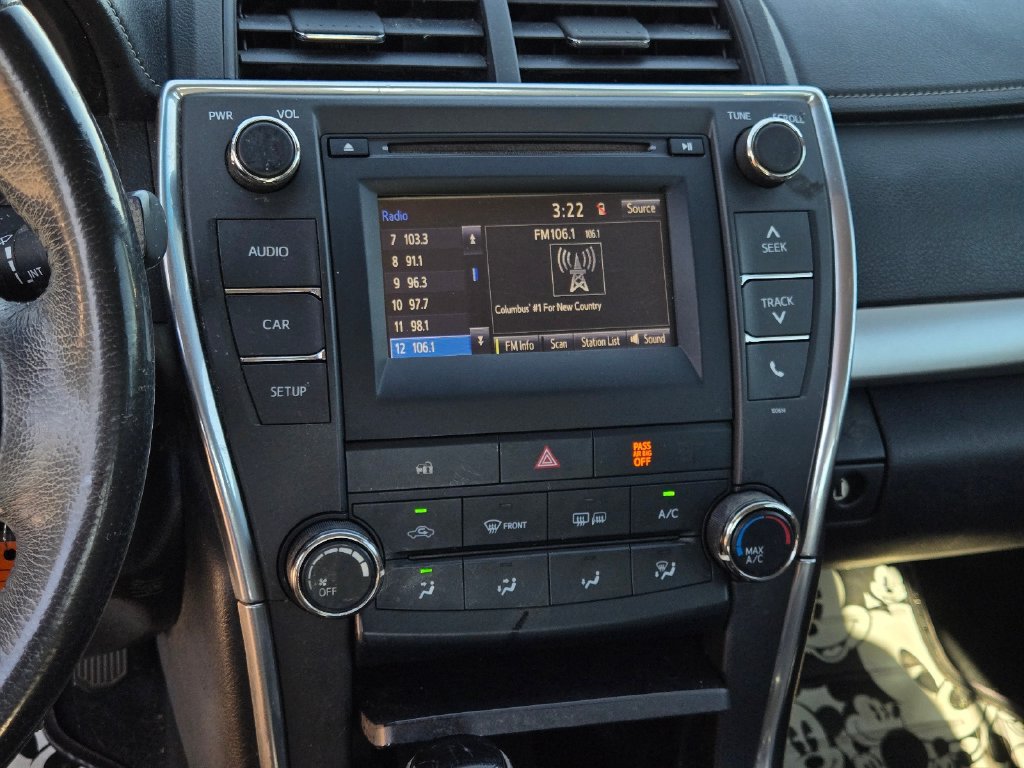 Used 2017 Toyota Camry SE FWD image 23