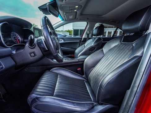 Used 2019 Genesis G70 2.0T Advanced w/ Elite Package image 47