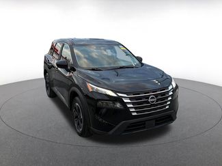 Used 2025 Nissan Rogue SV video 1