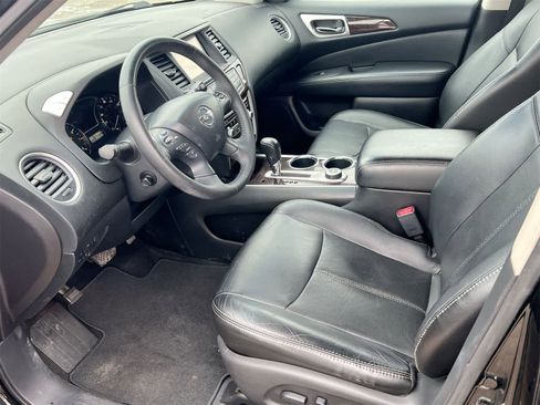 Used 2014 Nissan Pathfinder SL image 10