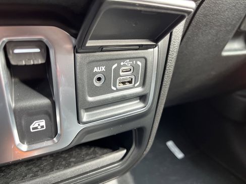 New 2026 Jeep Wrangler Sport image 36