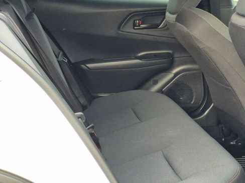 Used 2026 Toyota Prius Plug-In Hybrid image 18