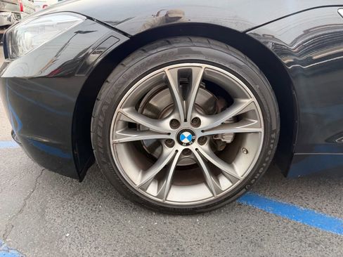 Used 2014 BMW Z4 sDrive35i w/ Technology Package RWD image 5