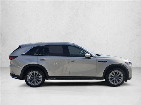 Used 2024 MAZDA CX-90 3.3 Turbo w/ Premium Package AWD/4WD image 4