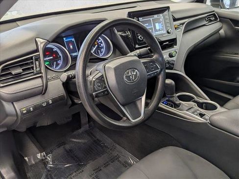 Used 2024 Toyota Camry LE image 10