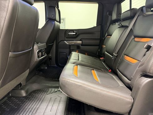 Used 2019 GMC Sierra 1500 AT4 w/ Technology Package AWD/4WD image 24