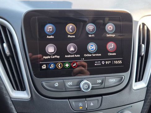 Used 2024 Chevrolet Malibu LT FWD image 17