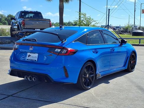 Used 2026 Honda Civic Type R image 2