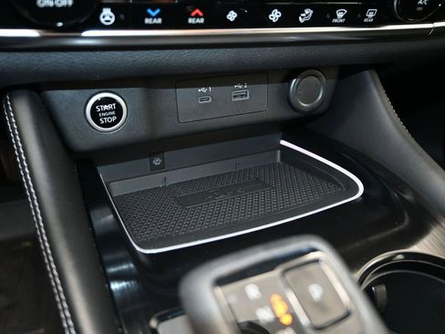 Used 2021 Nissan Rogue Platinum image 23