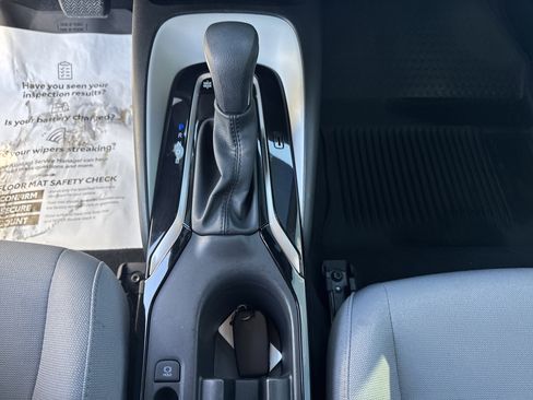 Used 2024 Toyota Corolla SE image 20