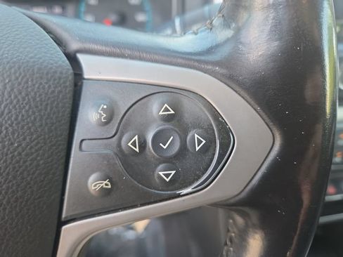 Used 2022 Chevrolet Colorado LT w/ Fleet Safety Package RWD image 21