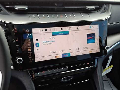 New 2026 Jeep Grand Cherokee Limited image 13