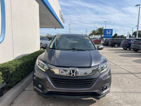Used 2019 Honda HR-V EX image 2