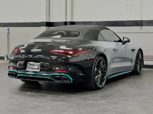 Used 2024 Mercedes-Benz SL 63 AMG 4MATIC image 11