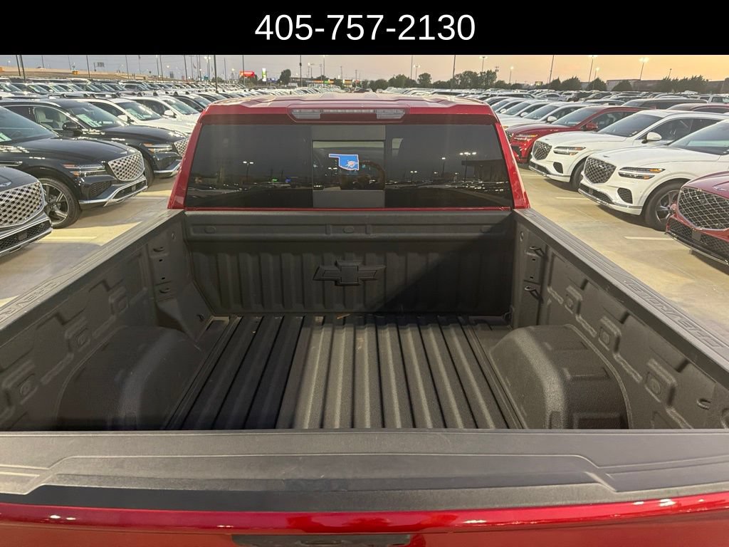 Used 2024 Chevrolet Silverado 1500 RST AWD/4WD image 6