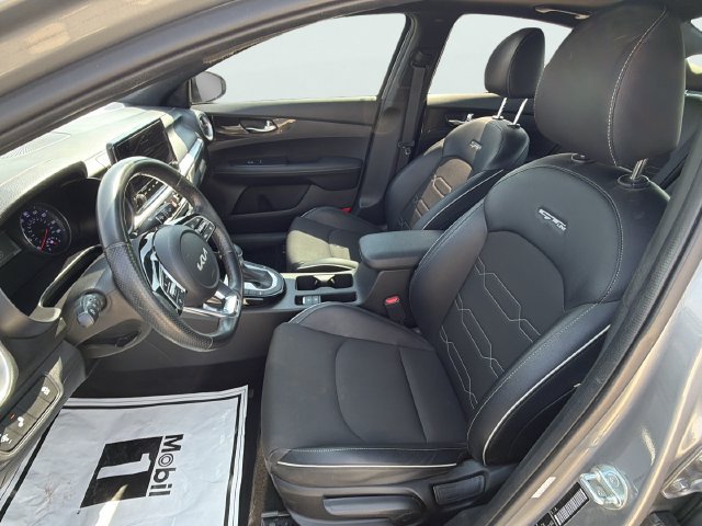 Used 2024 Kia Forte GT-Line w/ GT-Line Premium Package FWD image 18
