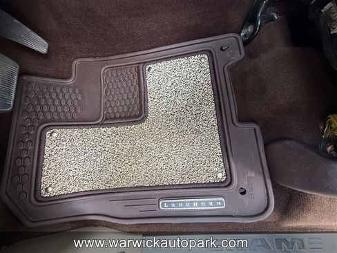 Used 2018 RAM 3500 Laramie Longhorn w/ Longhorn Southfork Package image 11