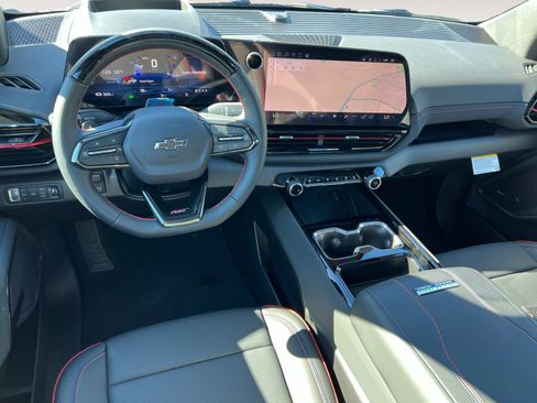 New 2024 Chevrolet Silverado EV RST image 15