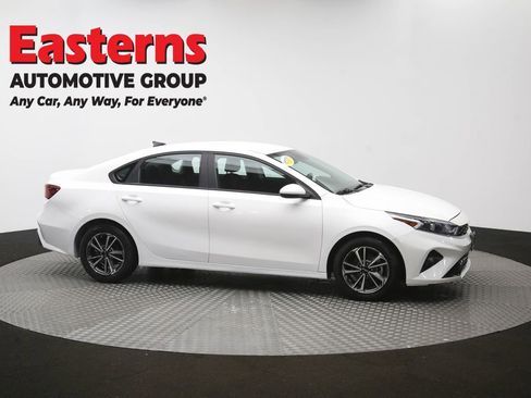 Used 2022 Kia Forte LXS FWD image 45