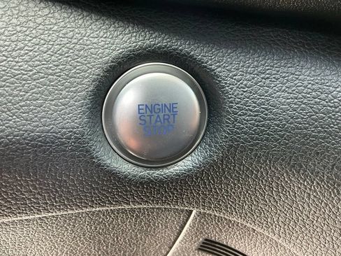 Used 2022 Hyundai Santa Fe XRT FWD image 33