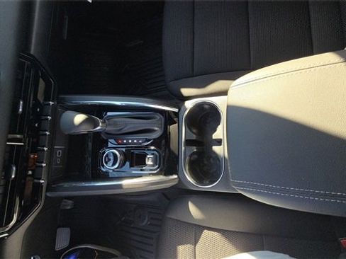 New 2026 GMC Canyon Elevation image 25