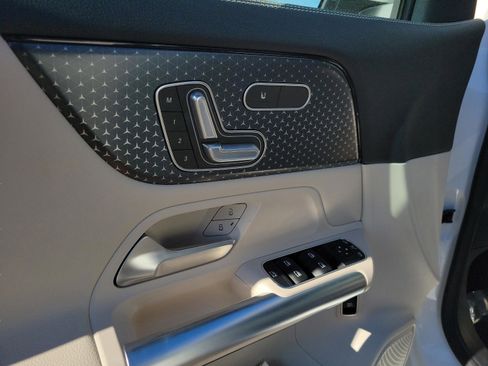 Certified 2026 Mercedes-Benz GLA 250 image 12