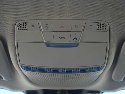 Used 2022 Mercedes-Benz GLC 300 image 24