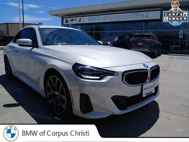 Used 2024 BMW 230i Coupe RWD image 1