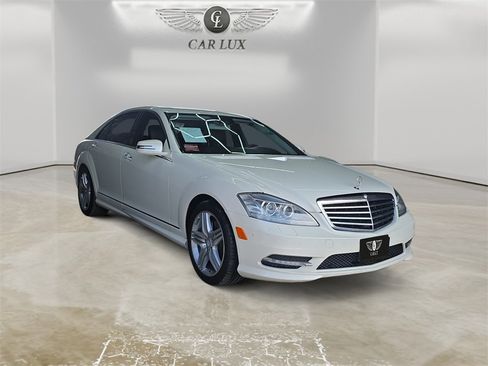 Used 2013 Mercedes-Benz S 550 w/ Sport Pkg image 7
