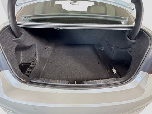 Used 2016 BMW 320i xDrive Sedan image 35