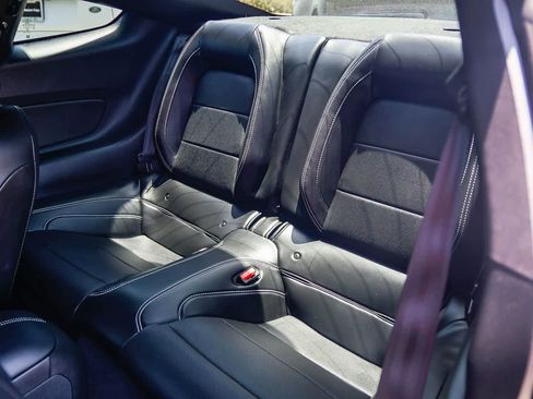 Used 2021 Ford Mustang Shelby GT500 w/ Technology Package RWD image 17