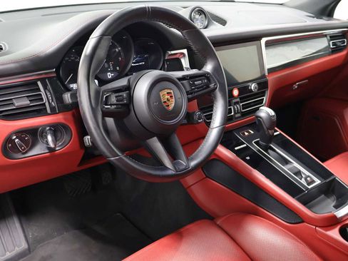 Used 2023 Porsche Macan GTS AWD/4WD image 4