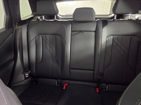 Used 2025 BMW X3 xDrive30i AWD/4WD image 19