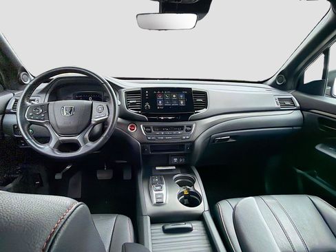 Used 2023 Honda Passport TrailSport image 18