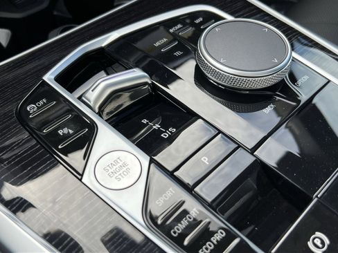 New 2026 BMW X5 xDrive40i w/ M Sport Package image 19