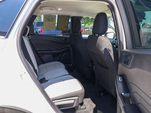 Used 2024 Ford Escape Active AWD/4WD image 28