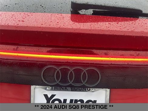 Certified 2024 Audi SQ8 Prestige image 12