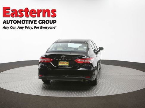 Used 2019 Toyota Camry LE FWD image 37