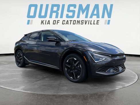 New 2025 Kia EV6 Wind AWD/4WD image 1