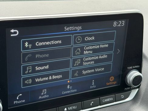 Certified 2025 Nissan Sentra SV FWD image 27
