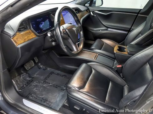 Used 2020 Tesla Model S Long Range image 13