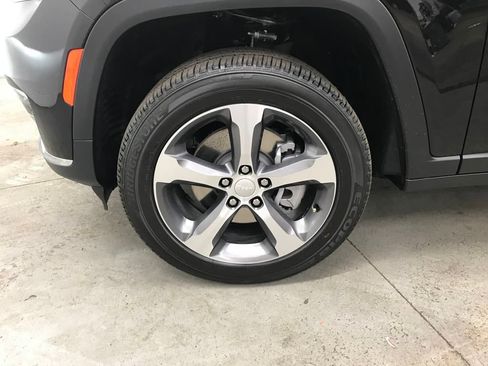 New 2025 Jeep Grand Cherokee L Limited image 50