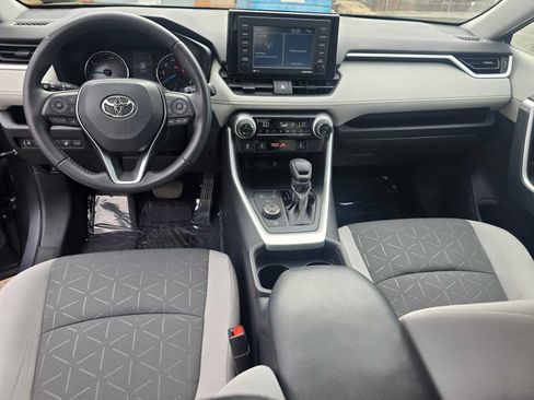 Used 2020 Toyota RAV4 XLE w/ Convenience Package AWD/4WD image 20