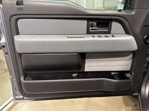 Used 2012 Ford F150 XLT w/ XTR Pkg image 17