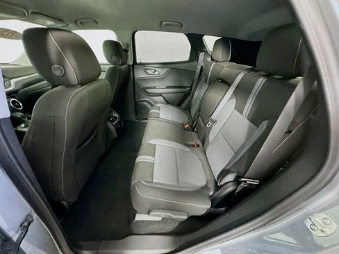 Used 2025 Chevrolet Blazer LT AWD/4WD image 32