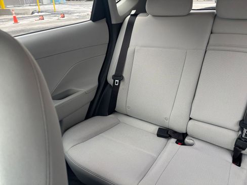 Used 2025 Hyundai Kona SEL image 35