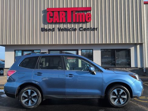 Used 2017 Subaru Forester 2.5i Limited image 1