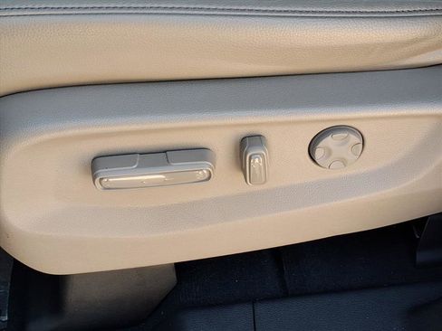 Used 2023 Honda Odyssey EX-L image 18